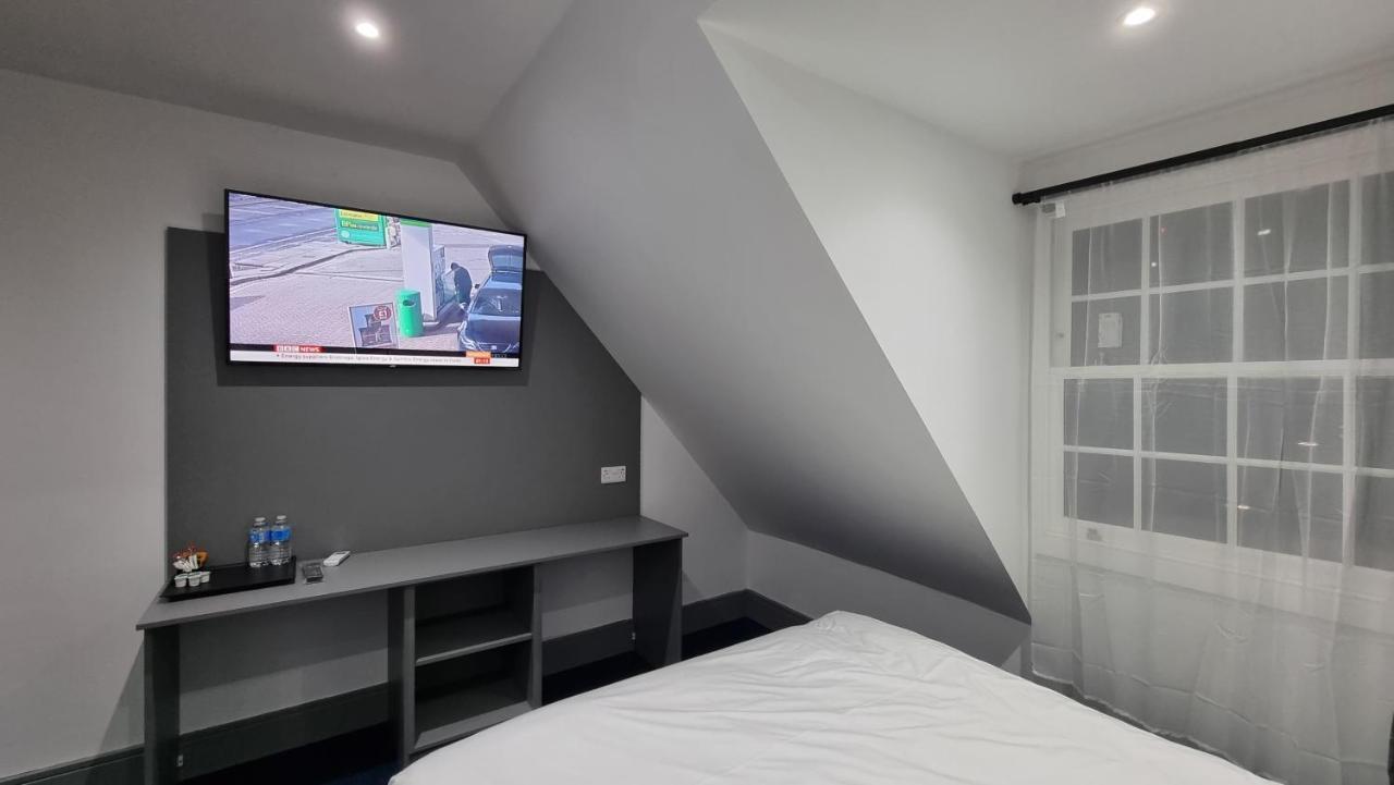 Dreams Hotel - Park View Barking  Extérieur photo