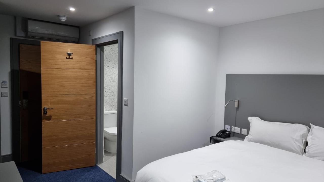 Dreams Hotel - Park View Barking  Extérieur photo